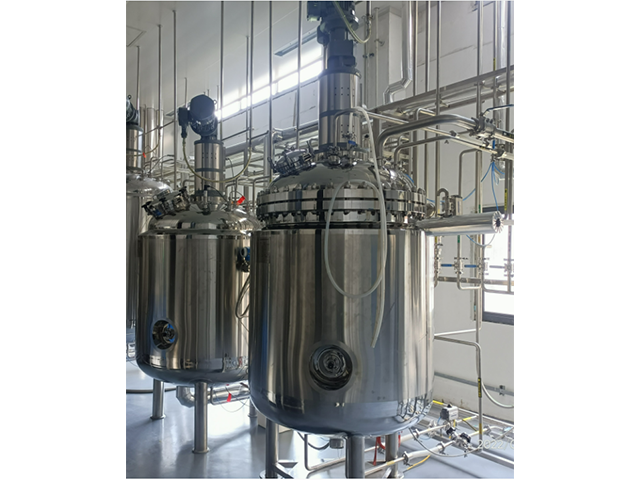 Injection Water Tank
